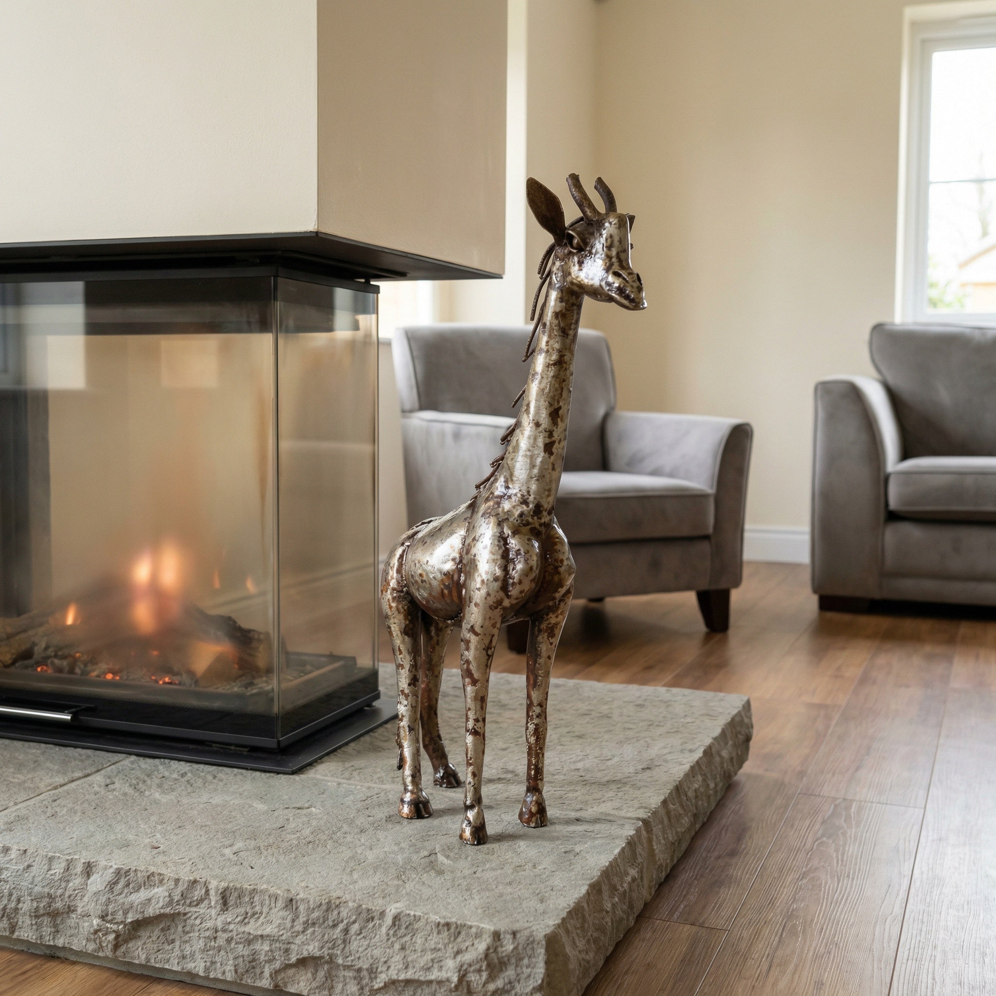 Giraffe Metal Sculpture 1ft