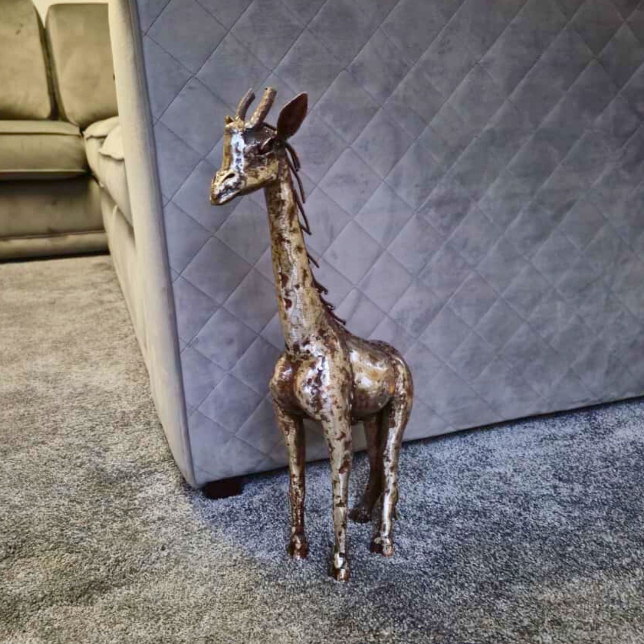 Giraffe Metal Sculpture 1ft