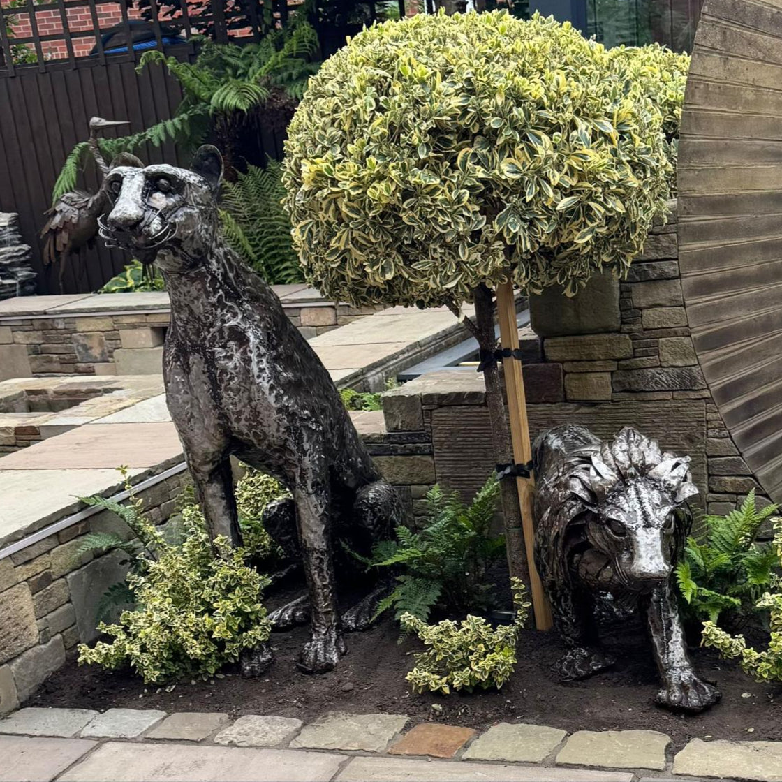 Cheetah Metal Sculpture Sitting