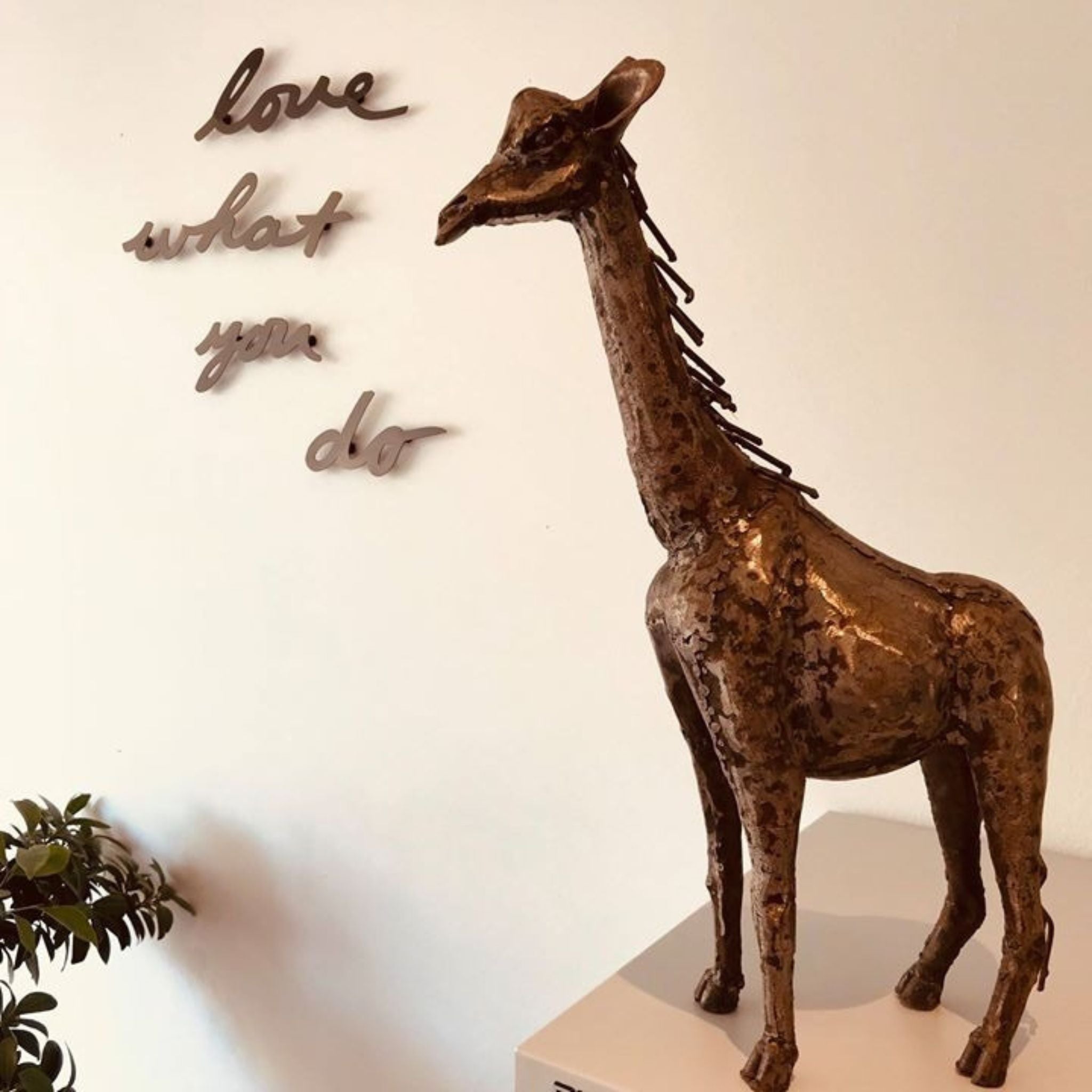 Giraffe Metal Sculpture 2.5ft - Pangea Sculptures