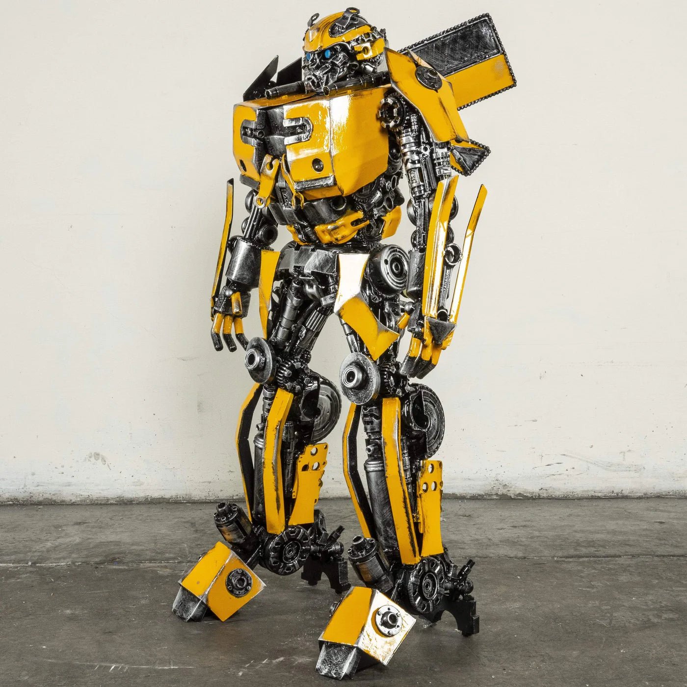 44" Bumblebee - Pangea Sculptures