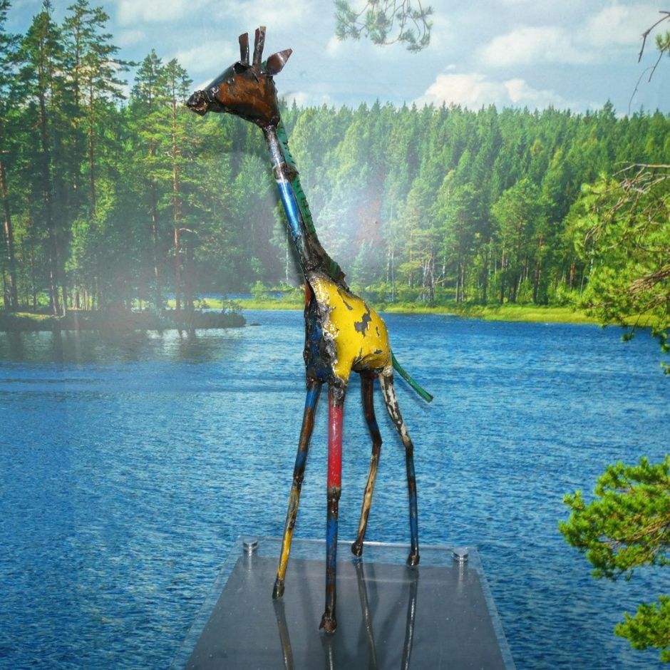 Colourful Giraffe - Pangea Sculptures
