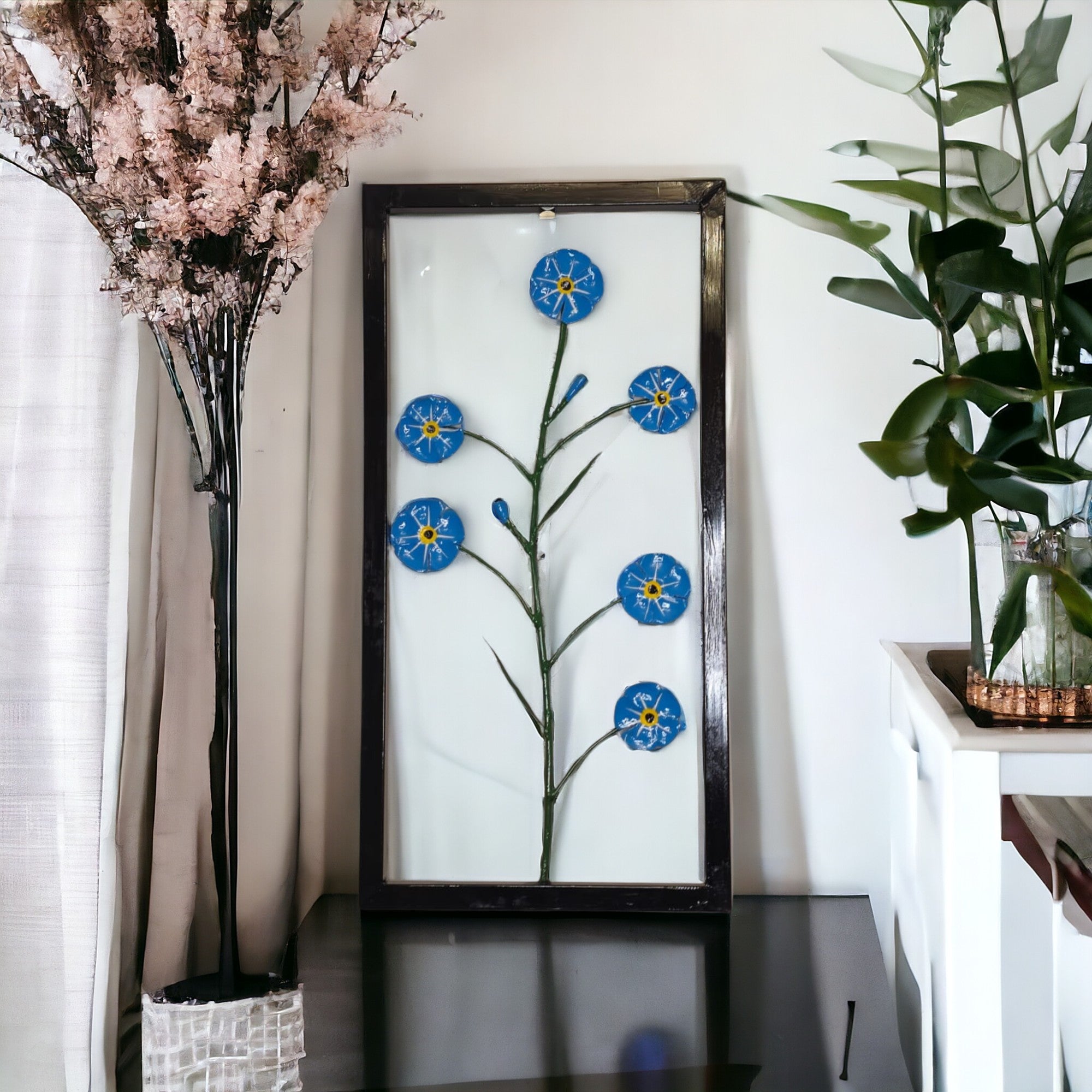 Forget Me Not Frame - Pangea Sculptures