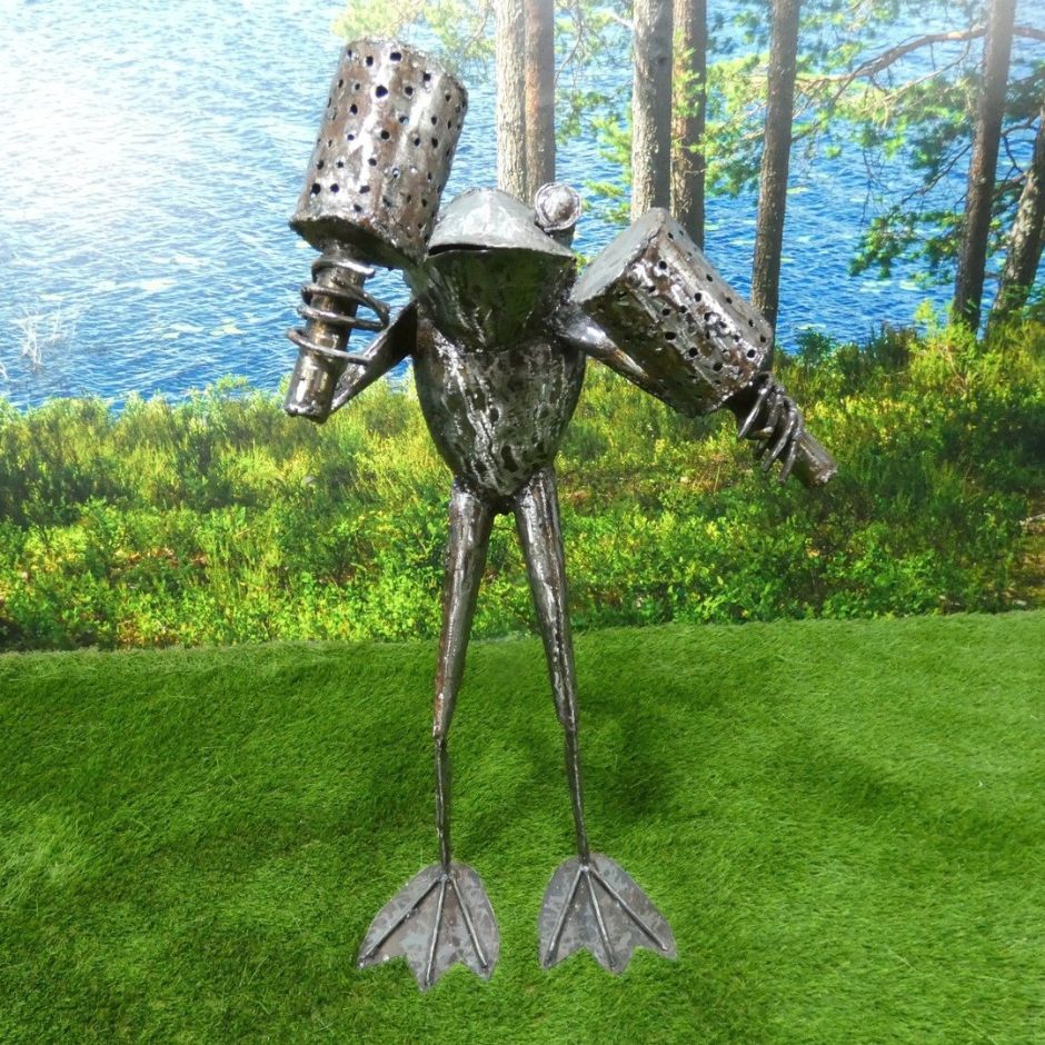 Maracas Frog - Pangea Sculptures