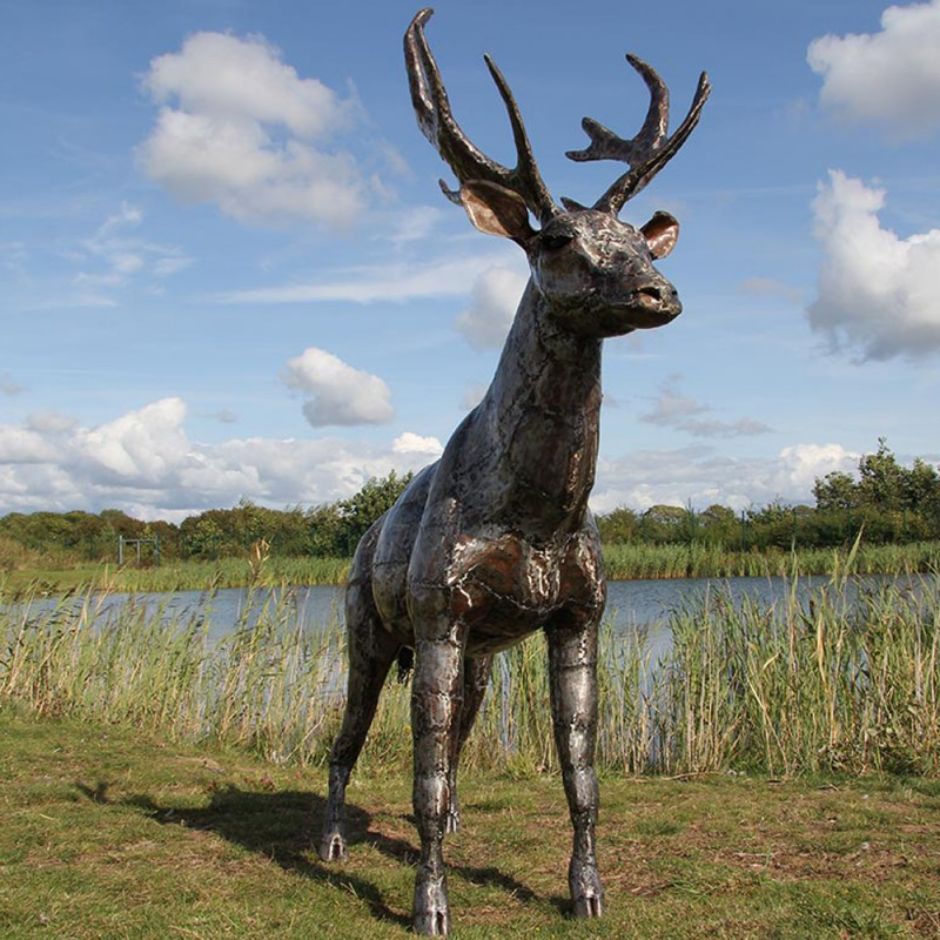 Natural Stag - Pangea Sculptures