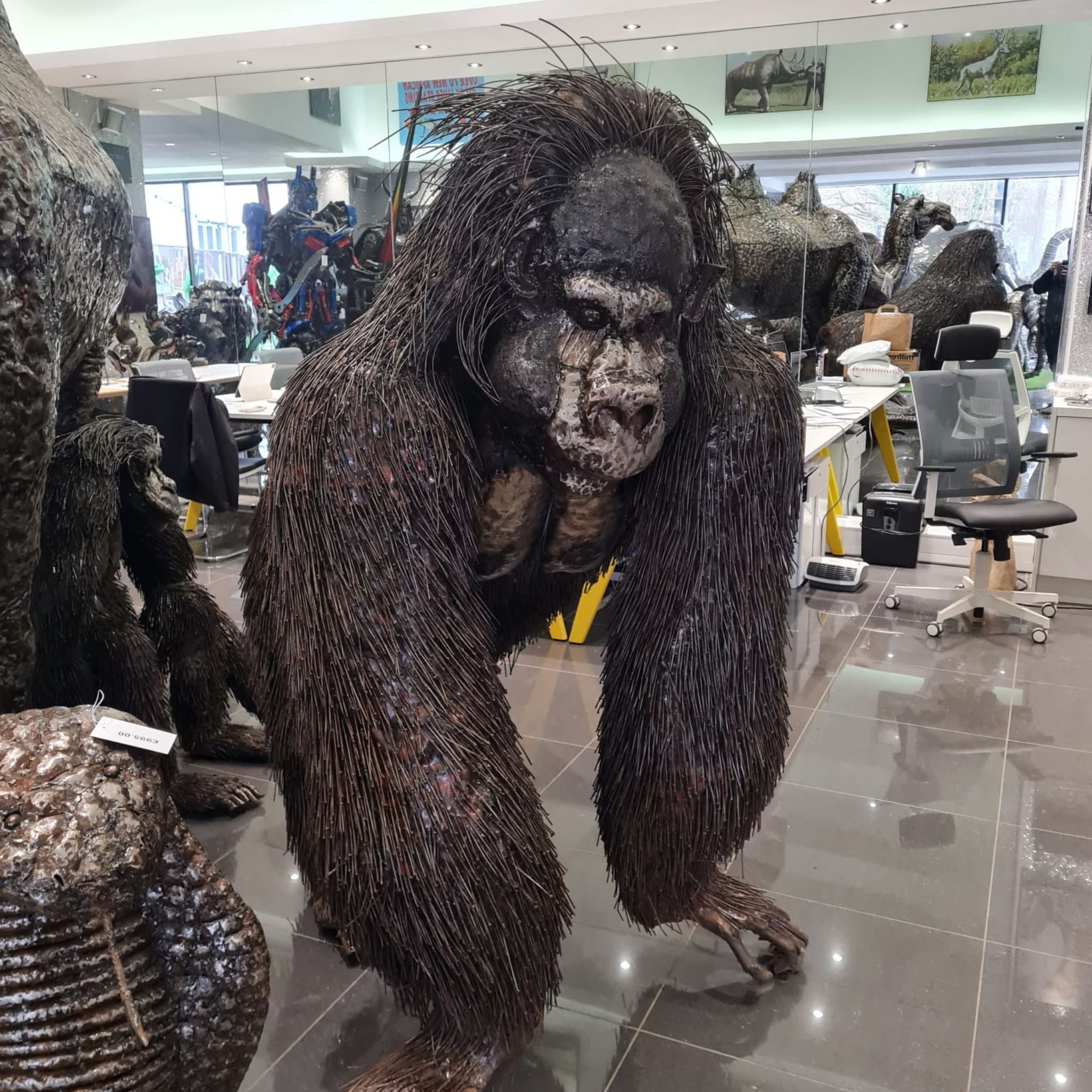 Natural walking Gorilla - Pangea Sculptures