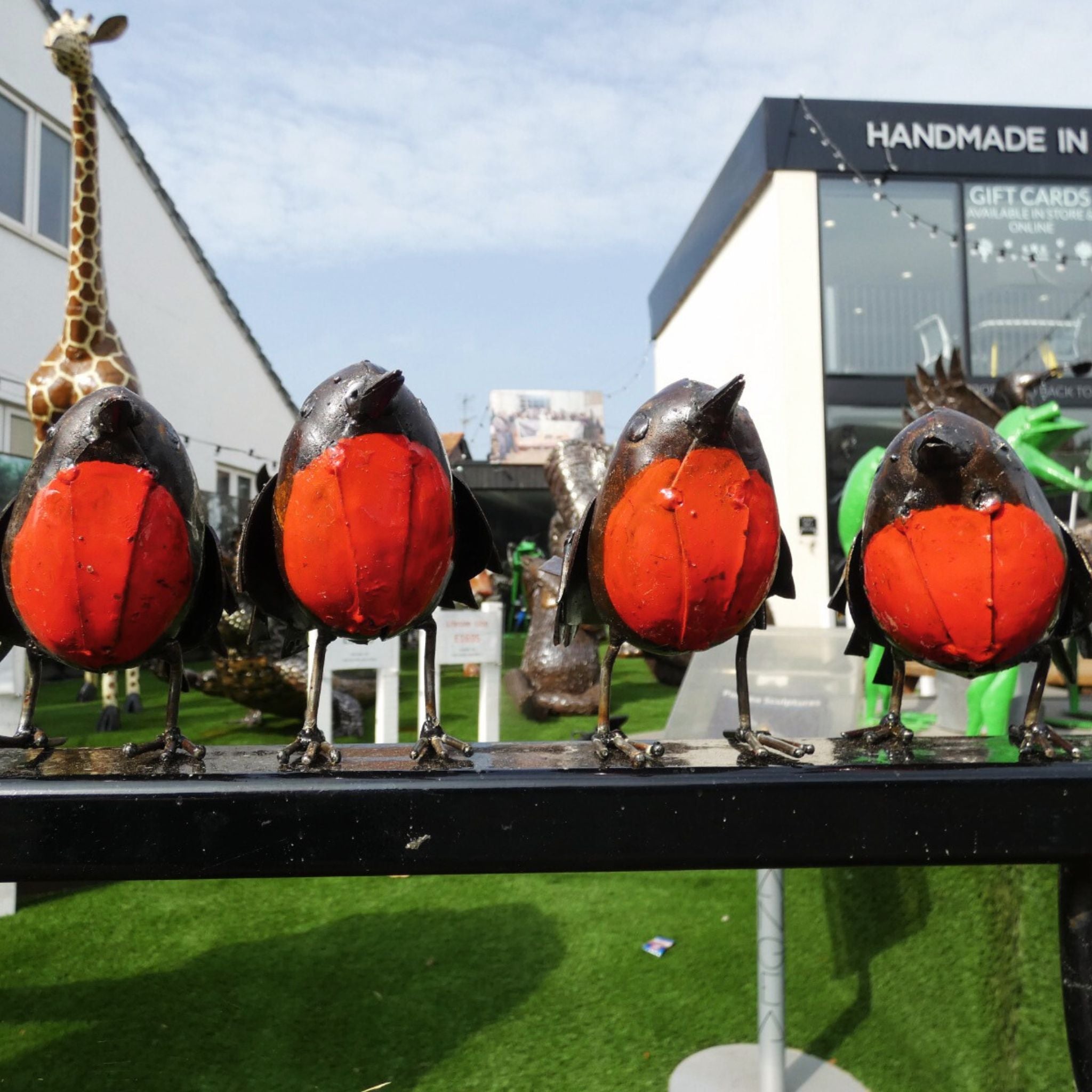 Painted Robin - Pangea Sculptures