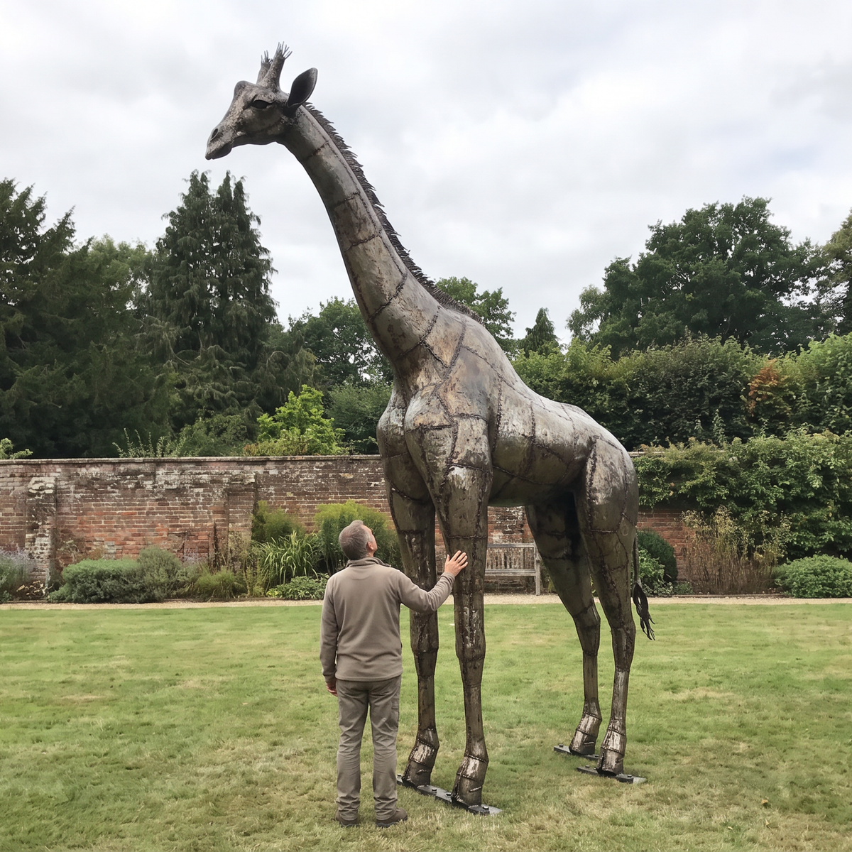 Giraffe Metal Sculpture 14ft