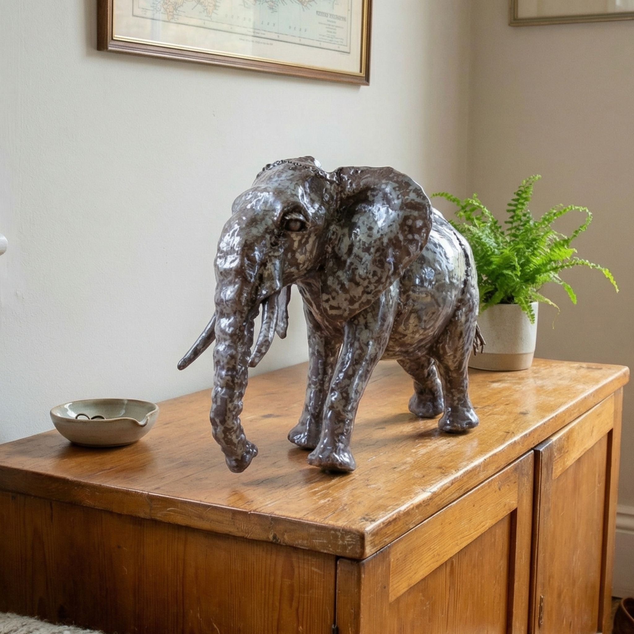 置物 Elephant A Brass Figure of an Elephant with a Trunk Down