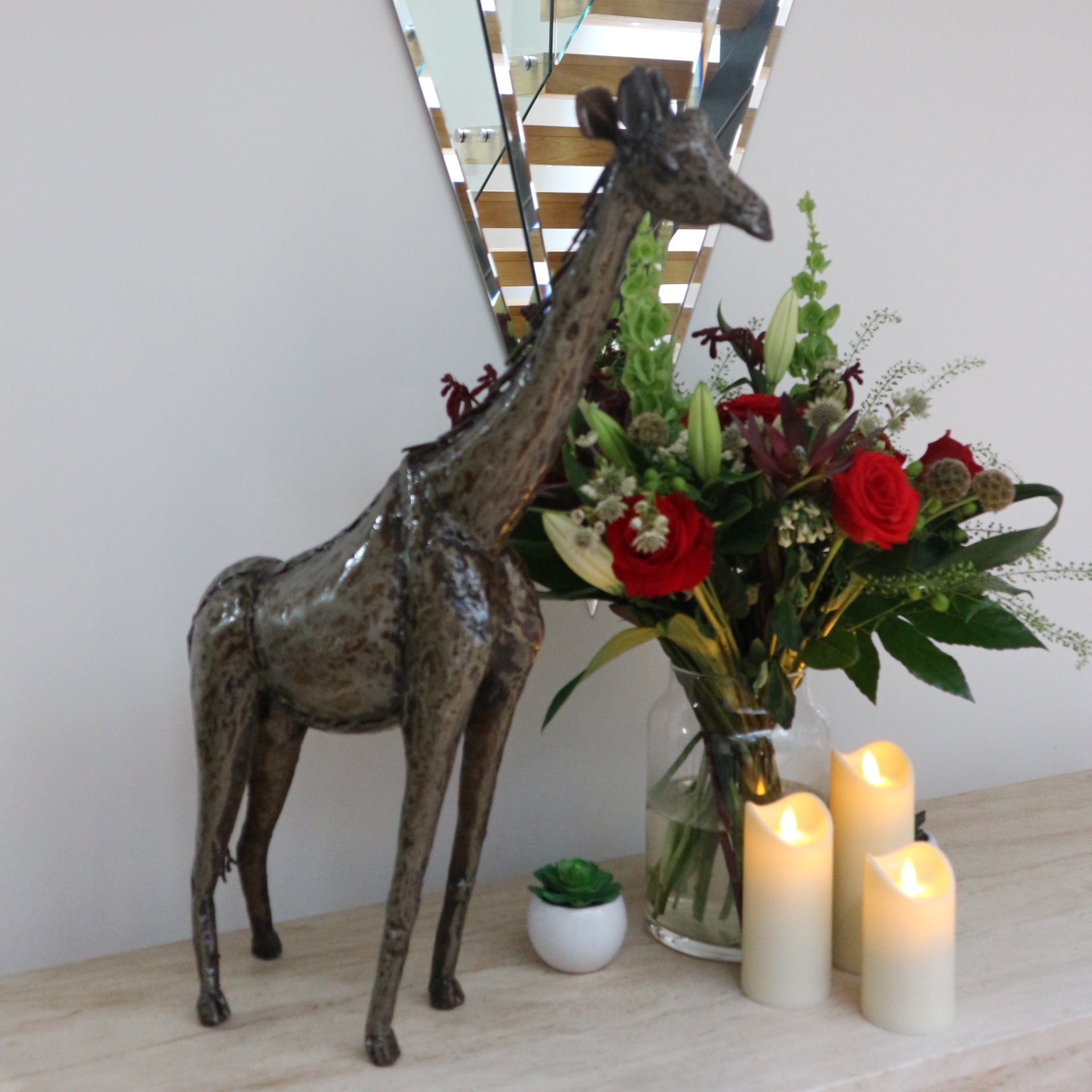 Giraffe Metal Sculpture 2.5ft