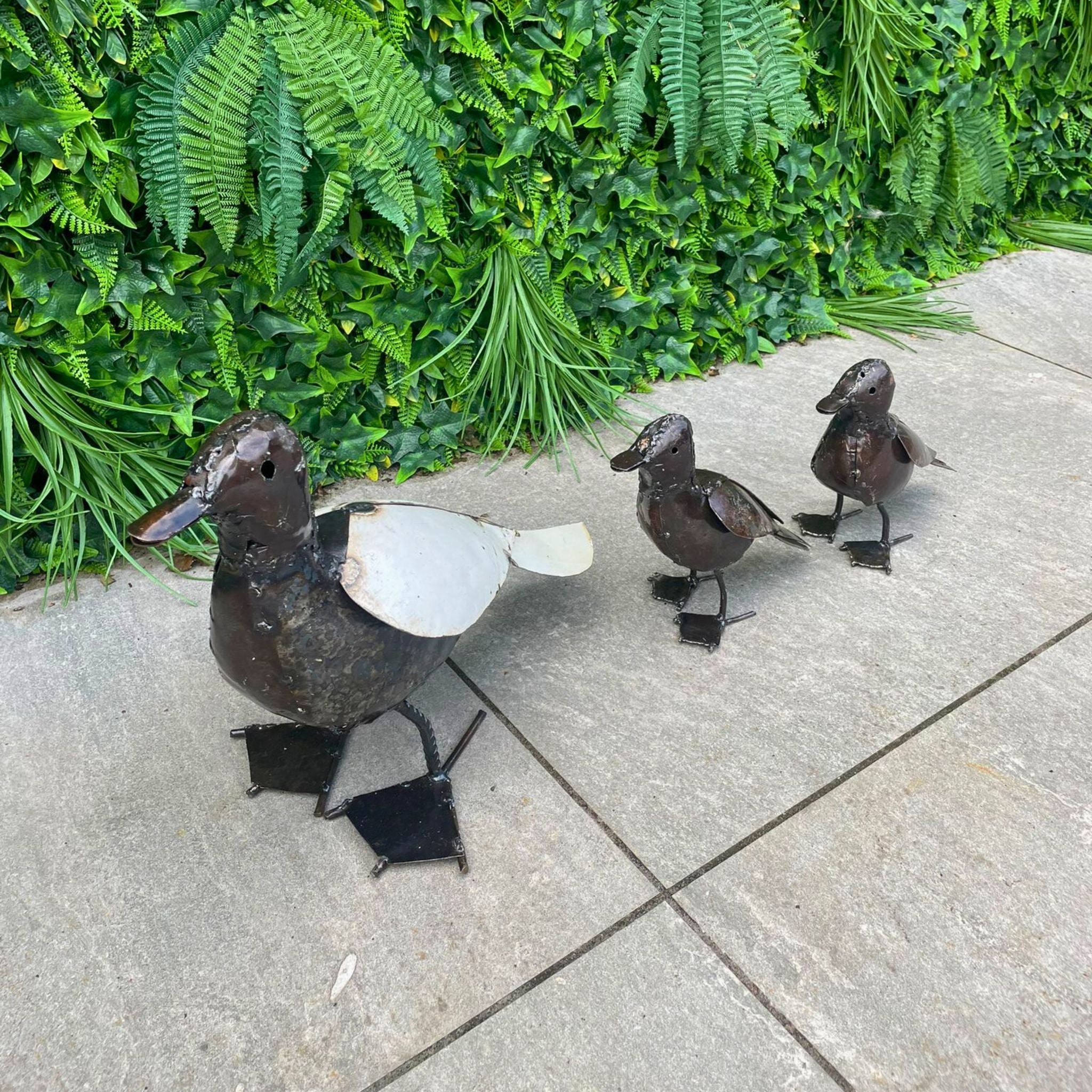 Duck and Ducklings Sets - Pangea Sculptures