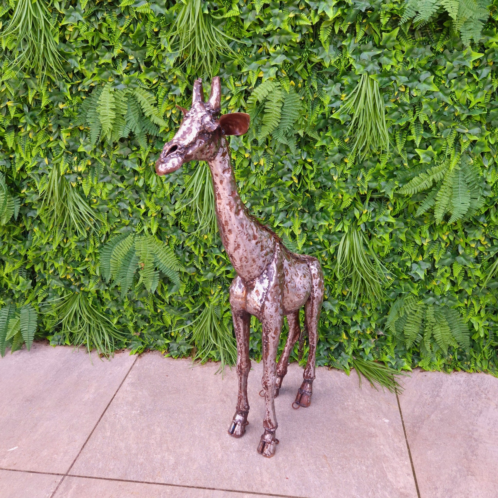 Giraffe Metal Sculpture 2.5ft - Pangea Sculptures