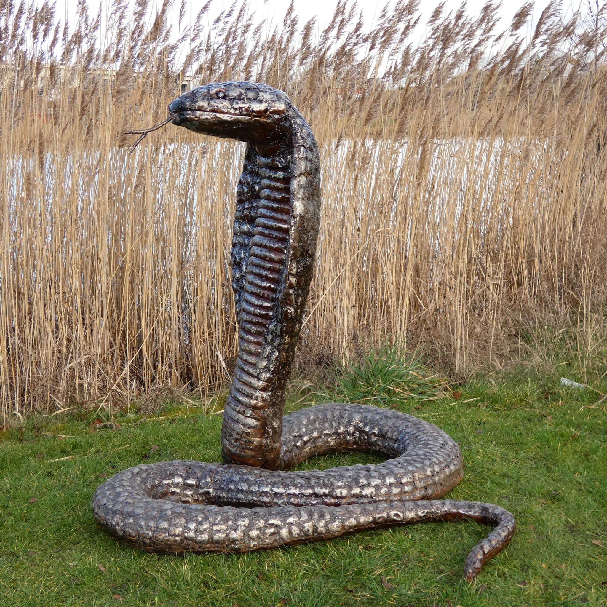 King Cobra - Pangea Sculptures